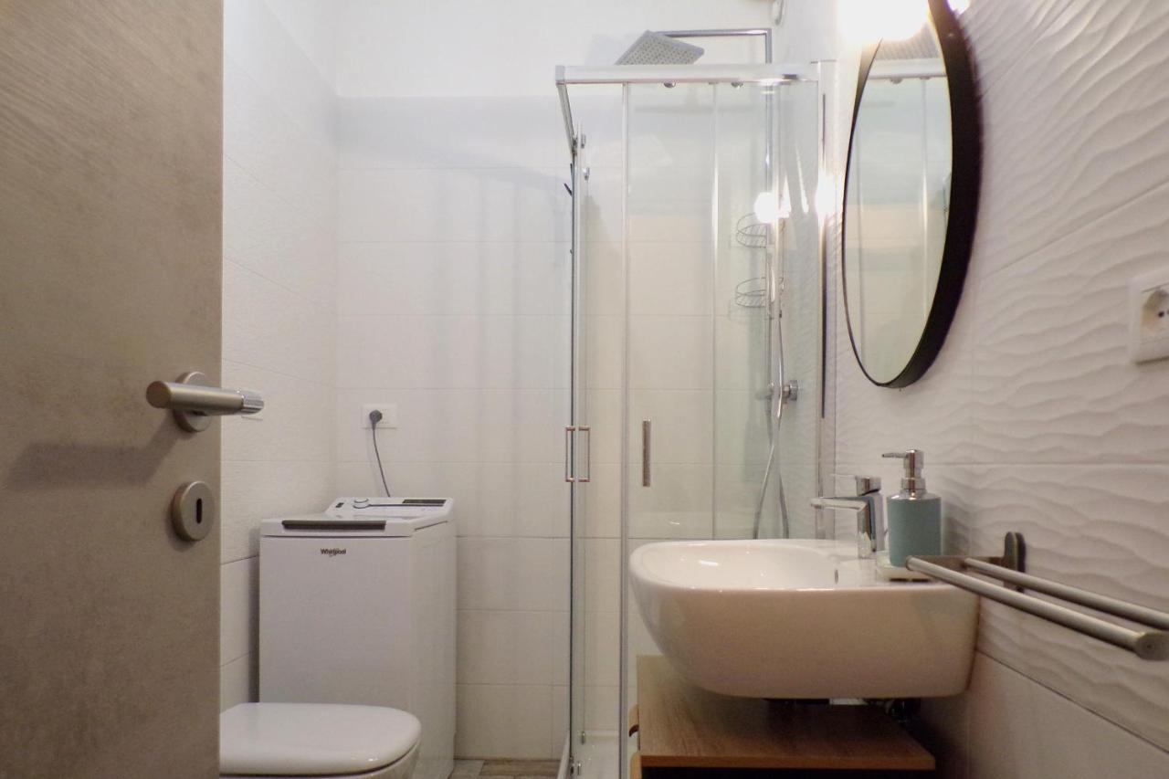 B&B Interno Sg 拉奎拉 外观 照片